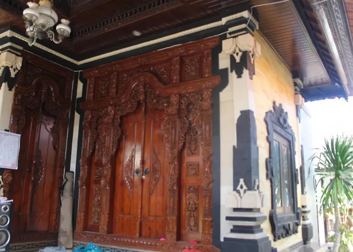 Pensión Pondok Putra Dhadi